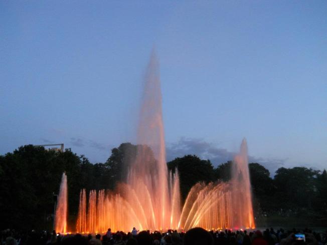 544483_10151990401830495_1900281542_n