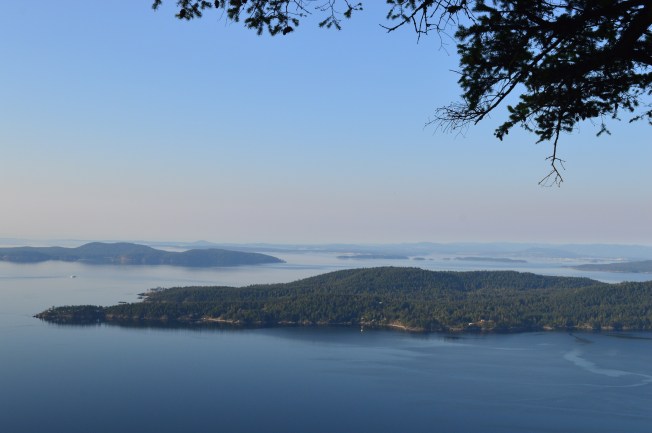 Islands in the ocean